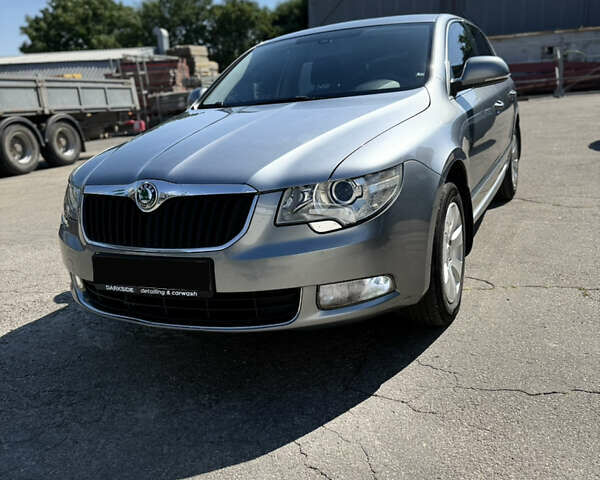 Сірий Шкода Суперб, об'ємом двигуна 1.8 л та пробігом 338 тис. км за 7100 $, фото 35 на Automoto.ua