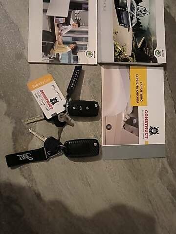 Серый Шкода Суперб, объемом двигателя 1.8 л и пробегом 228 тыс. км за 11100 $, фото 39 на Automoto.ua