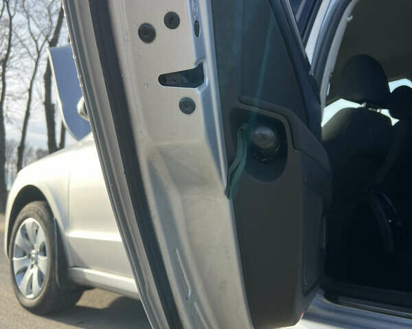 Серый Шкода Суперб, объемом двигателя 1.8 л и пробегом 235 тыс. км за 7200 $, фото 11 на Automoto.ua