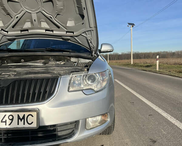 Серый Шкода Суперб, объемом двигателя 1.8 л и пробегом 235 тыс. км за 7200 $, фото 7 на Automoto.ua