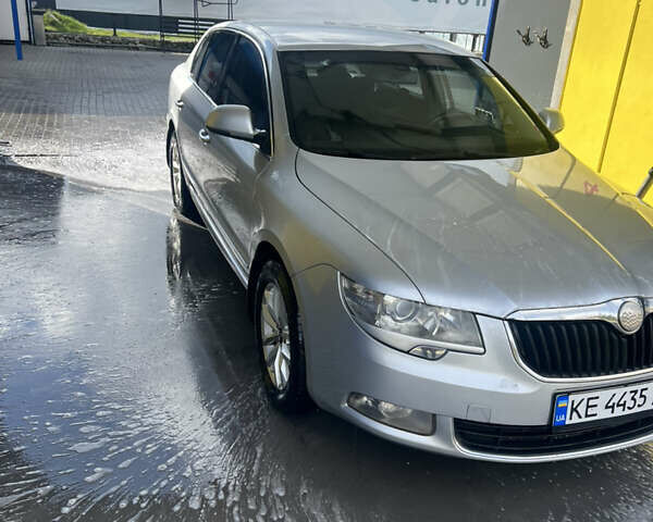 Сірий Шкода Суперб, об'ємом двигуна 1.8 л та пробігом 222 тис. км за 9000 $, фото 3 на Automoto.ua