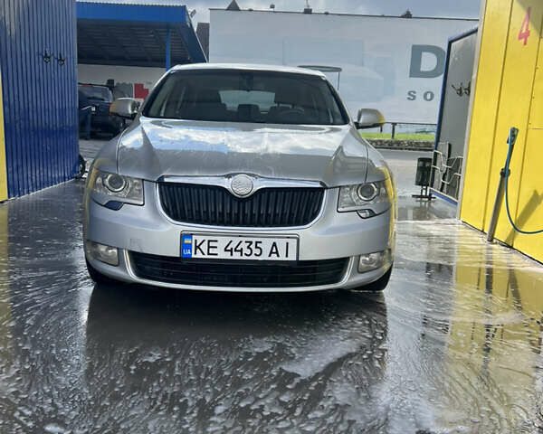 Сірий Шкода Суперб, об'ємом двигуна 1.8 л та пробігом 222 тис. км за 9000 $, фото 7 на Automoto.ua