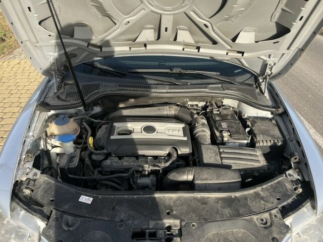 Серый Шкода Суперб, объемом двигателя 1.8 л и пробегом 235 тыс. км за 7200 $, фото 5 на Automoto.ua