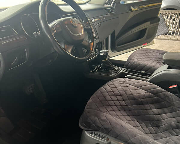 Сірий Шкода Суперб, об'ємом двигуна 1.8 л та пробігом 222 тис. км за 9000 $, фото 18 на Automoto.ua