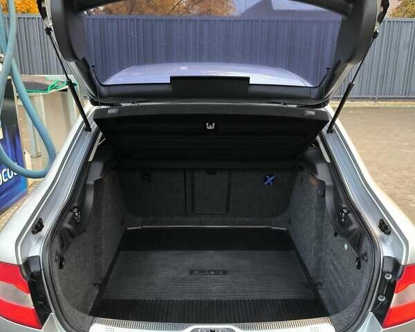 Серый Шкода Суперб, объемом двигателя 1.8 л и пробегом 228 тыс. км за 11100 $, фото 9 на Automoto.ua