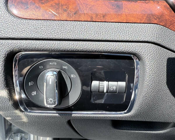 Сірий Шкода Суперб, об'ємом двигуна 1.8 л та пробігом 338 тис. км за 7100 $, фото 15 на Automoto.ua