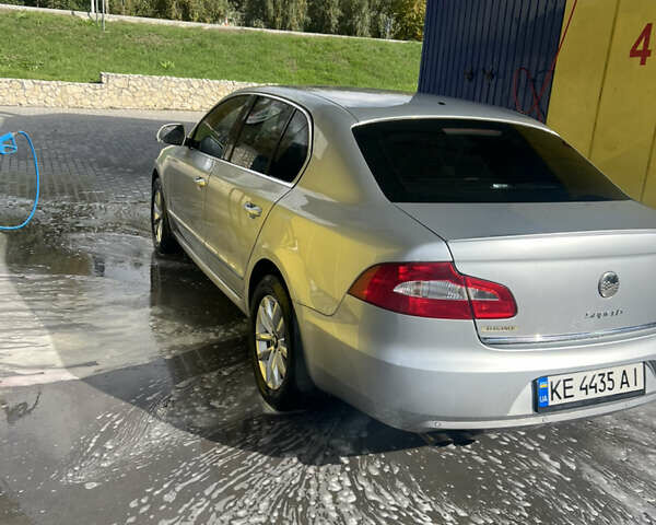 Сірий Шкода Суперб, об'ємом двигуна 1.8 л та пробігом 222 тис. км за 9000 $, фото 6 на Automoto.ua