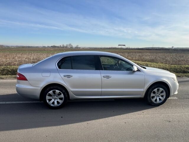 Серый Шкода Суперб, объемом двигателя 1.8 л и пробегом 235 тыс. км за 7200 $, фото 4 на Automoto.ua