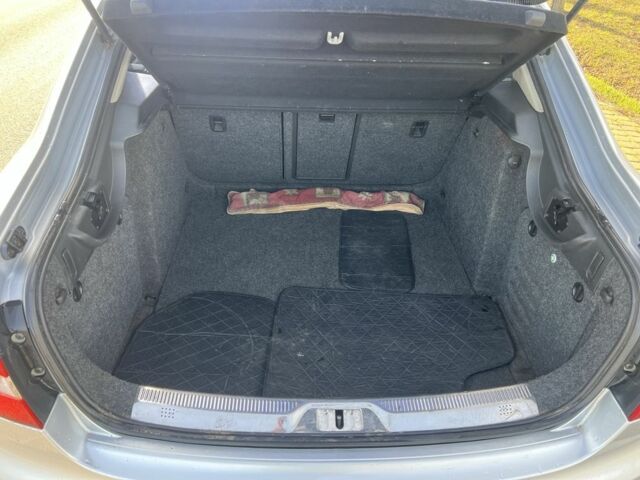 Серый Шкода Суперб, объемом двигателя 1.8 л и пробегом 235 тыс. км за 7200 $, фото 18 на Automoto.ua