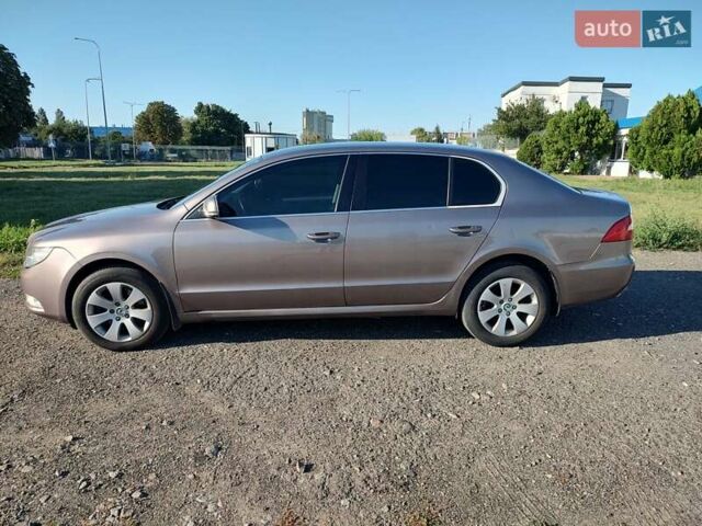 Серый Шкода Суперб, объемом двигателя 1.8 л и пробегом 311 тыс. км за 8200 $, фото 8 на Automoto.ua