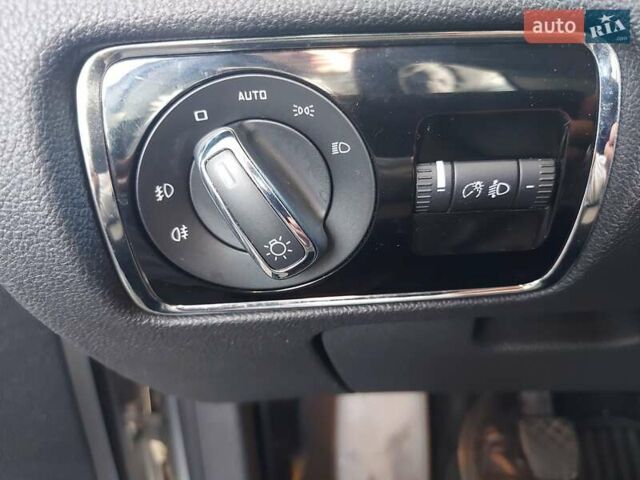 Серый Шкода Суперб, объемом двигателя 1.78 л и пробегом 73 тыс. км за 11300 $, фото 13 на Automoto.ua