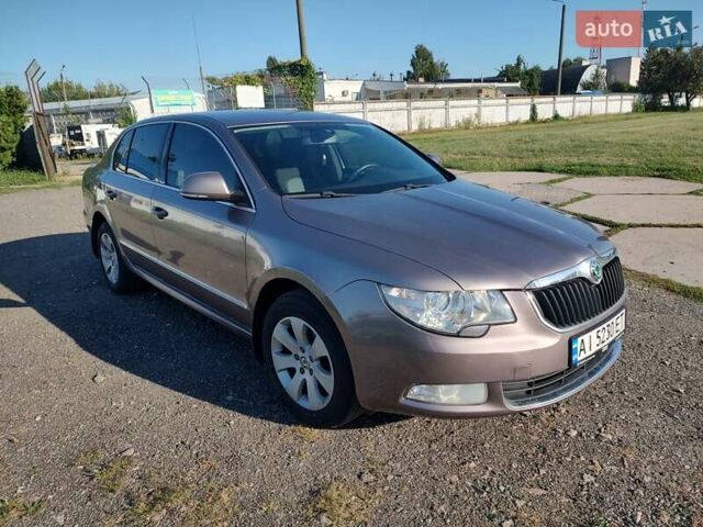 Серый Шкода Суперб, объемом двигателя 1.8 л и пробегом 311 тыс. км за 8200 $, фото 9 на Automoto.ua