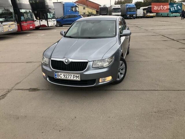 Шкода Суперб 2012 в Львове на Automoto.ua Серый Шкода Суперб, объемом двигателя 1.97 л и пробегом 272 тыс. км за 10500 $, фото 4 на Automoto.ua