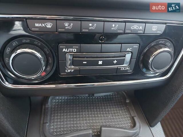 Серый Шкода Суперб, объемом двигателя 1.78 л и пробегом 73 тыс. км за 11300 $, фото 12 на Automoto.ua