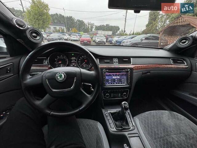 Сірий Шкода Суперб, об'ємом двигуна 1.8 л та пробігом 90 тис. км за 10300 $, фото 30 на Automoto.ua