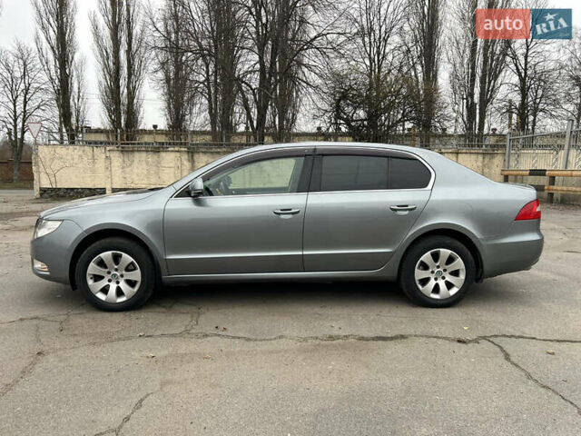 Серый Шкода Суперб, объемом двигателя 1.8 л и пробегом 193 тыс. км за 8200 $, фото 6 на Automoto.ua