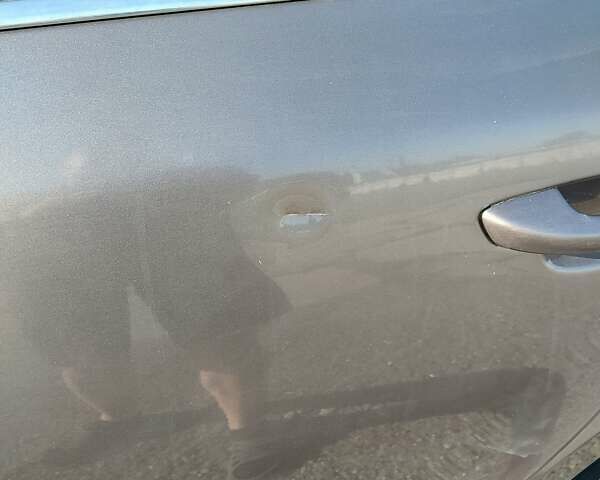 Серый Шкода Суперб, объемом двигателя 1.8 л и пробегом 311 тыс. км за 8200 $, фото 15 на Automoto.ua