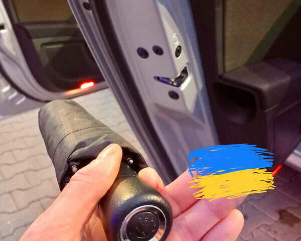 Серый Шкода Суперб, объемом двигателя 1.8 л и пробегом 184 тыс. км за 9700 $, фото 74 на Automoto.ua