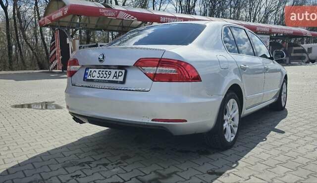 Серый Шкода Суперб, объемом двигателя 1.8 л и пробегом 167 тыс. км за 12500 $, фото 5 на Automoto.ua