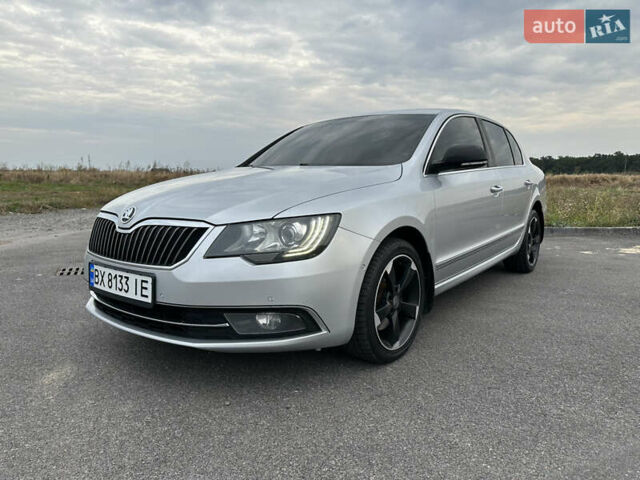 Серый Шкода Суперб, объемом двигателя 1.97 л и пробегом 281 тыс. км за 12900 $, фото 5 на Automoto.ua