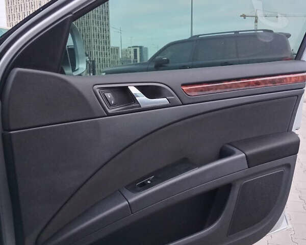 Серый Шкода Суперб, объемом двигателя 1.8 л и пробегом 184 тыс. км за 9700 $, фото 65 на Automoto.ua