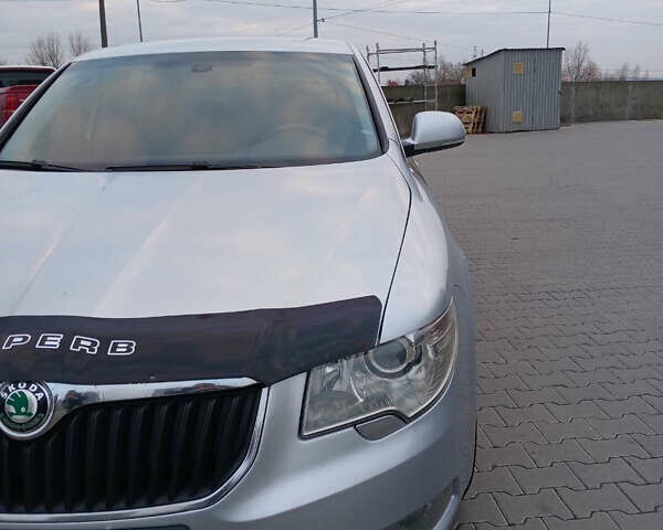 Серый Шкода Суперб, объемом двигателя 1.8 л и пробегом 184 тыс. км за 9700 $, фото 14 на Automoto.ua