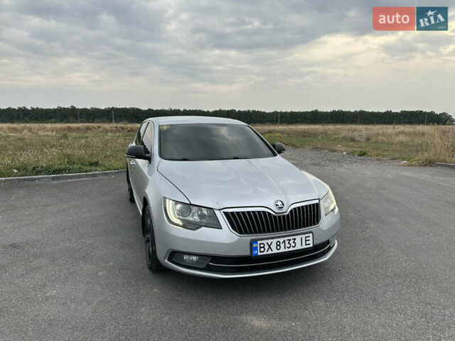Серый Шкода Суперб, объемом двигателя 1.97 л и пробегом 281 тыс. км за 12900 $, фото 7 на Automoto.ua