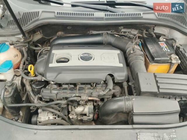 Серый Шкода Суперб, объемом двигателя 1.8 л и пробегом 146 тыс. км за 12000 $, фото 16 на Automoto.ua