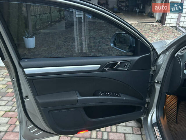 Серый Шкода Суперб, объемом двигателя 1.8 л и пробегом 230 тыс. км за 10300 $, фото 17 на Automoto.ua