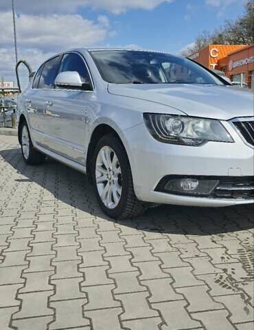 Серый Шкода Суперб, объемом двигателя 1.8 л и пробегом 167 тыс. км за 12500 $, фото 2 на Automoto.ua