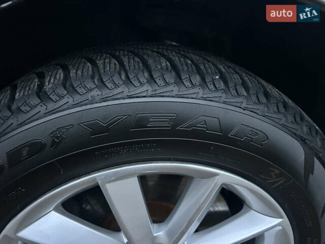 Серый Шкода Суперб, объемом двигателя 1.8 л и пробегом 230 тыс. км за 10300 $, фото 20 на Automoto.ua