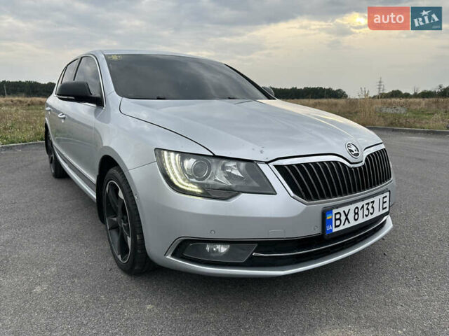 Серый Шкода Суперб, объемом двигателя 1.97 л и пробегом 281 тыс. км за 12900 $, фото 11 на Automoto.ua