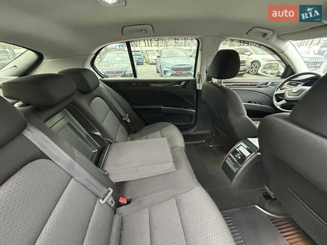 Сірий Шкода Суперб, об'ємом двигуна 1.8 л та пробігом 292 тис. км за 9200 $, фото 25 на Automoto.ua