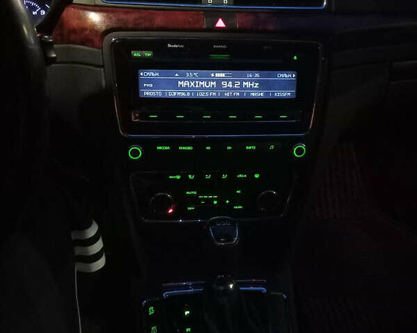 Серый Шкода Суперб, объемом двигателя 1.8 л и пробегом 184 тыс. км за 9700 $, фото 62 на Automoto.ua