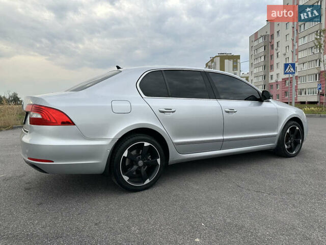 Серый Шкода Суперб, объемом двигателя 1.97 л и пробегом 281 тыс. км за 12900 $, фото 14 на Automoto.ua