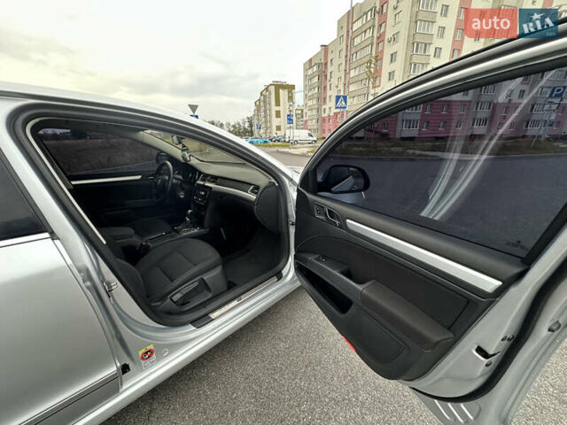 Серый Шкода Суперб, объемом двигателя 1.97 л и пробегом 281 тыс. км за 12900 $, фото 33 на Automoto.ua