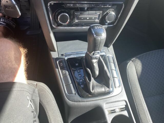 Серый Шкода Суперб, объемом двигателя 1.8 л и пробегом 230 тыс. км за 10500 $, фото 5 на Automoto.ua