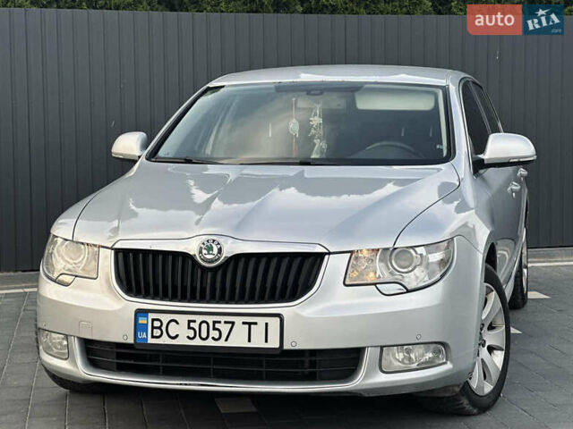 Сірий Шкода Суперб, об'ємом двигуна 1.8 л та пробігом 260 тис. км за 8500 $, фото 10 на Automoto.ua