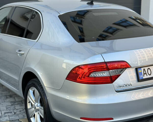 Серый Шкода Суперб, объемом двигателя 2 л и пробегом 282 тыс. км за 11900 $, фото 55 на Automoto.ua