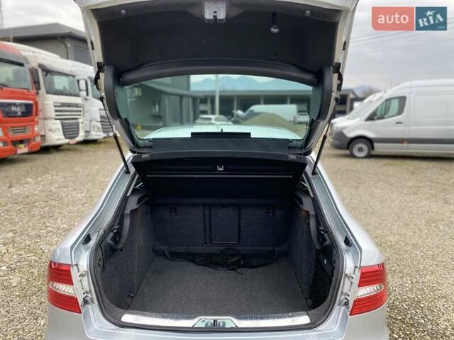 Сірий Шкода Суперб, об'ємом двигуна 2 л та пробігом 315 тис. км за 10800 $, фото 24 на Automoto.ua