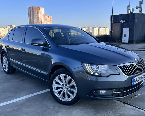 Сірий Шкода Суперб, об'ємом двигуна 1.97 л та пробігом 181 тис. км за 17500 $, фото 10 на Automoto.ua