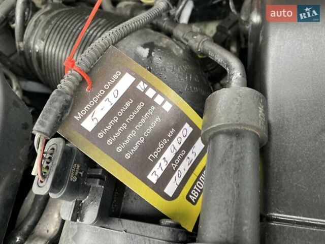 Сірий Шкода Суперб, об'ємом двигуна 2 л та пробігом 315 тис. км за 10800 $, фото 60 на Automoto.ua