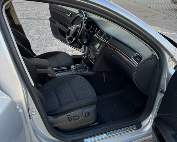 Серый Шкода Суперб, объемом двигателя 2 л и пробегом 282 тыс. км за 11900 $, фото 46 на Automoto.ua