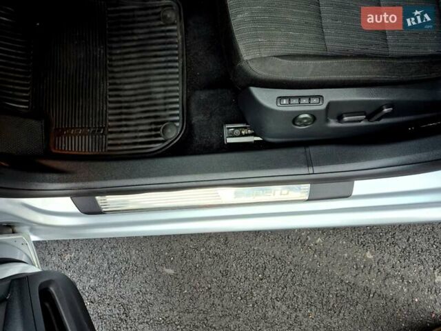 Серый Шкода Суперб, объемом двигателя 1.8 л и пробегом 167 тыс. км за 11800 $, фото 23 на Automoto.ua