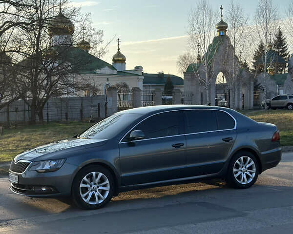 Сірий Шкода Суперб, об'ємом двигуна 1.8 л та пробігом 80 тис. км за 14000 $, фото 8 на Automoto.ua