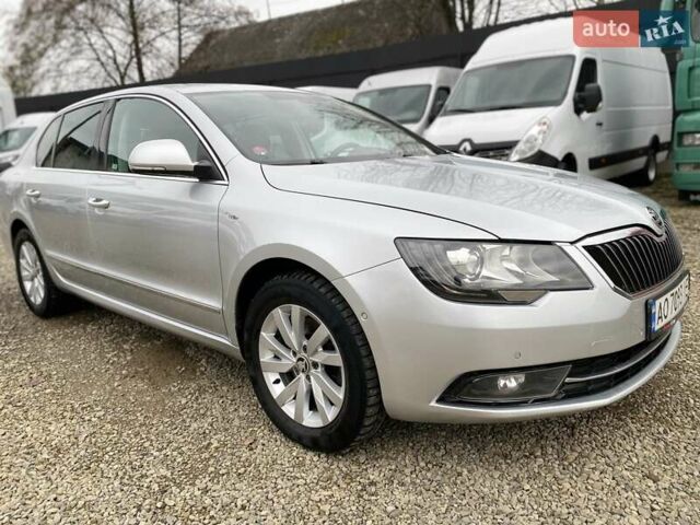 Сірий Шкода Суперб, об'ємом двигуна 2 л та пробігом 315 тис. км за 10800 $, фото 12 на Automoto.ua