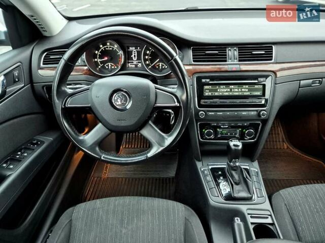 Серый Шкода Суперб, объемом двигателя 1.8 л и пробегом 167 тыс. км за 11800 $, фото 44 на Automoto.ua