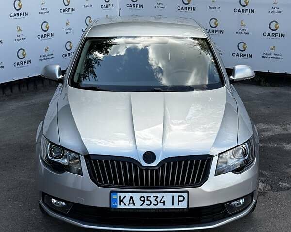 Серый Шкода Суперб, объемом двигателя 1.8 л и пробегом 167 тыс. км за 10600 $, фото 3 на Automoto.ua