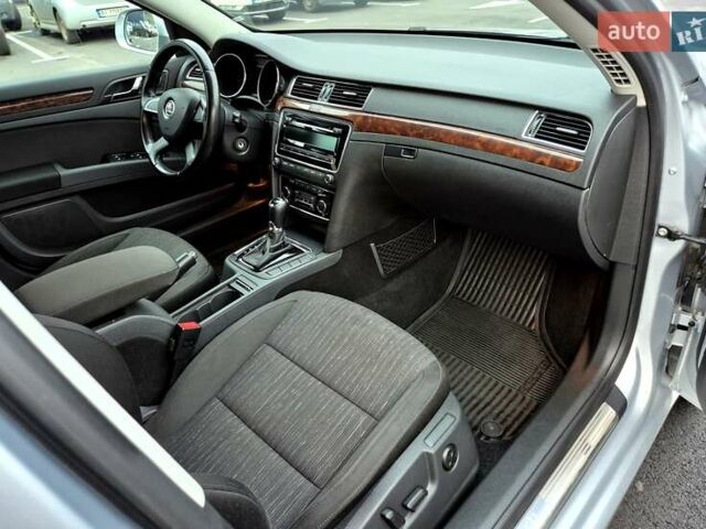 Серый Шкода Суперб, объемом двигателя 1.8 л и пробегом 167 тыс. км за 11800 $, фото 34 на Automoto.ua