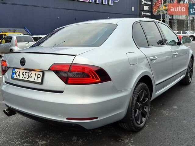 Серый Шкода Суперб, объемом двигателя 1.8 л и пробегом 167 тыс. км за 11800 $, фото 6 на Automoto.ua